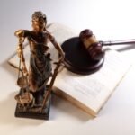 How Can Canadians Shop for Cannabis Online Safely and Legally?